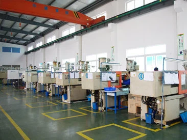 Parties en forme irrégulière en caoutchouc pour cheveux en forme spéciale en caoutchouc OEM ODM 17